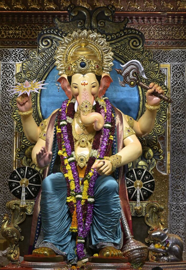 Pitamber Photo Lalbaugcha Raja Sarvajanik Ganeshotsav Mandal