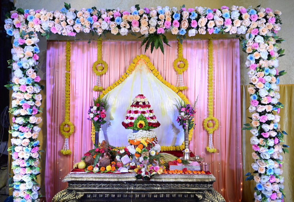 Ganesha festival mumbai hi-res stock photography and images - Alamy