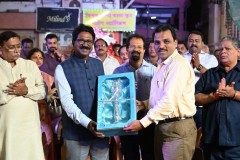 RASTA DAMBARIKAN RASTA DAMBARIKAN